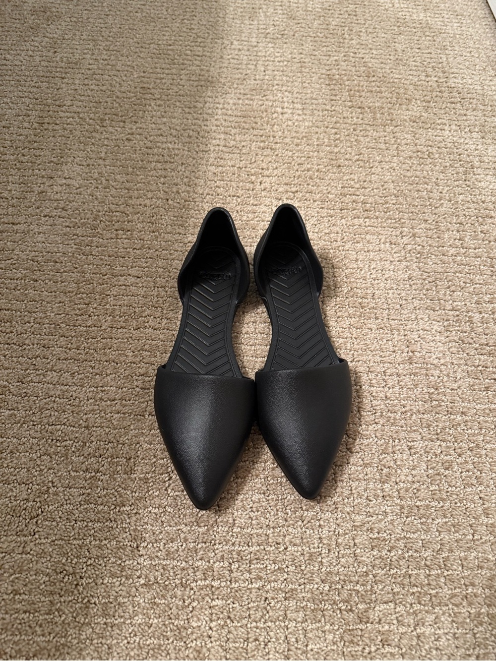 Native Flats Size 7